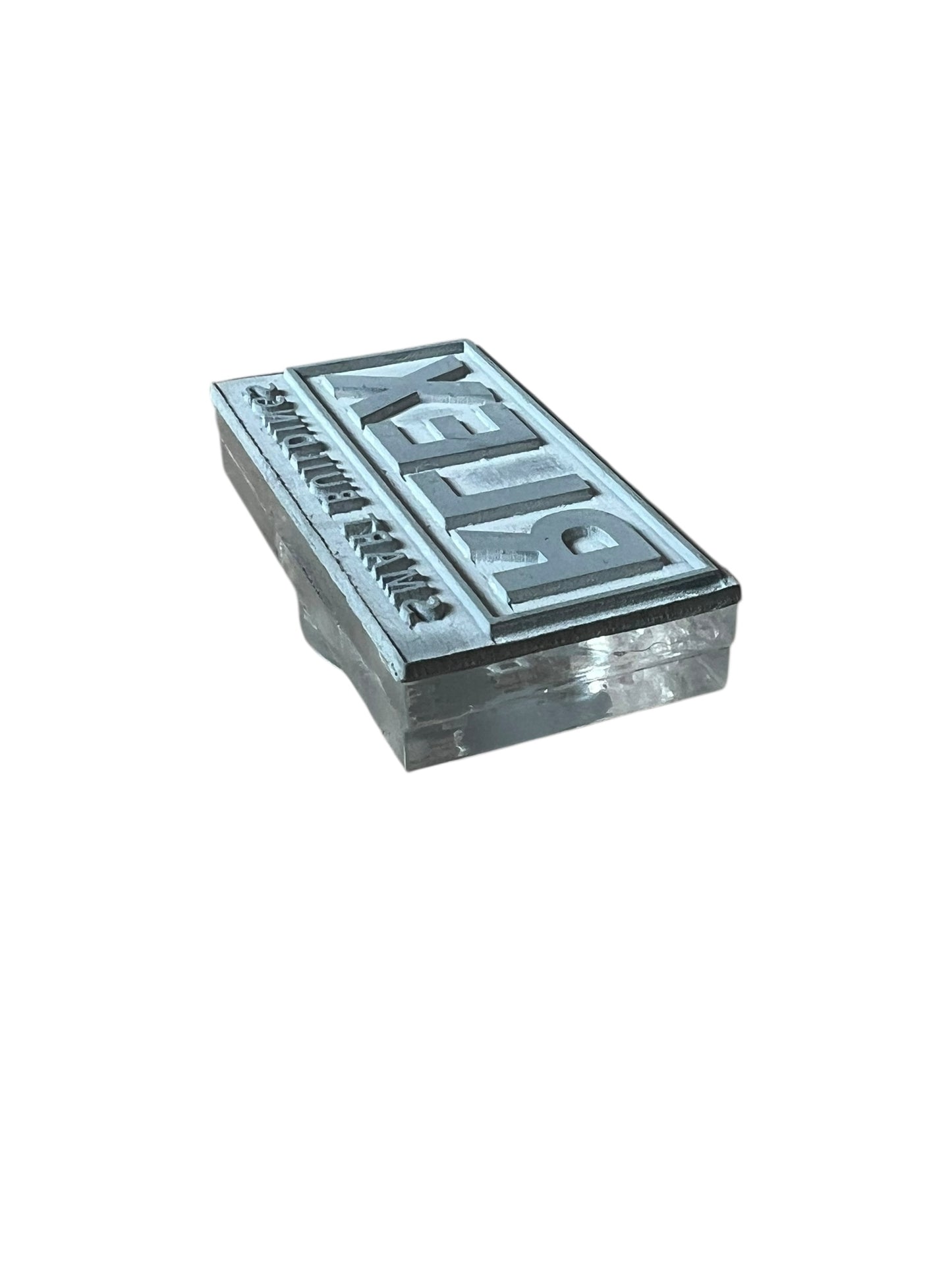 Stempel op Maat – Duurzaam & Gepersonaliseerd met Lasergravure