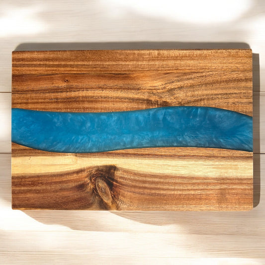 Acacia houten snijplank met epoxy detail | personaliseer hem nu! overzicht foto 1