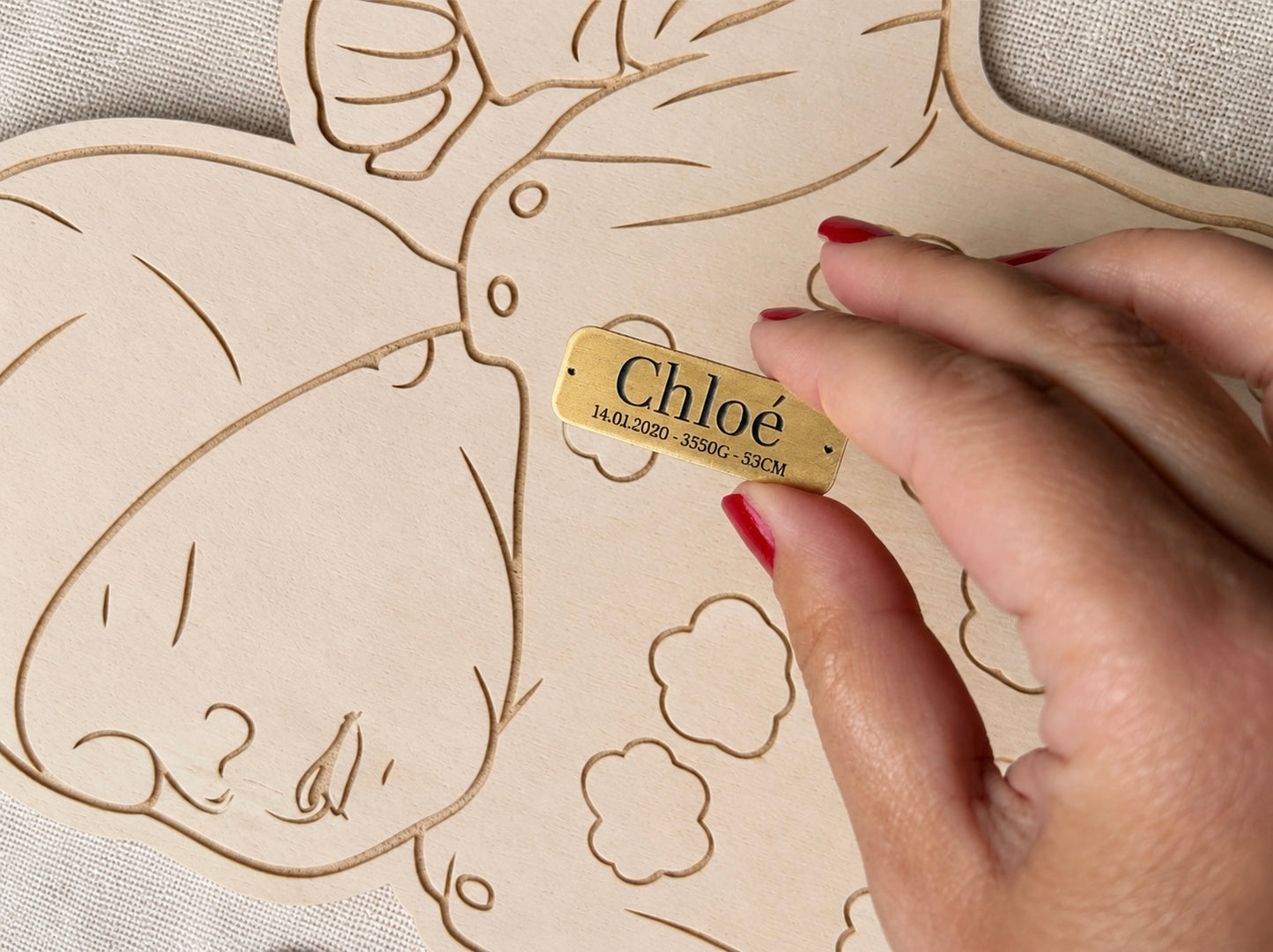 Babyfoto op Ware Grootte – Gepersonaliseerde Houten Herinnering