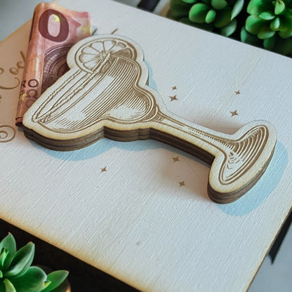 Houten cadeaukaart Cocktailglas detail
